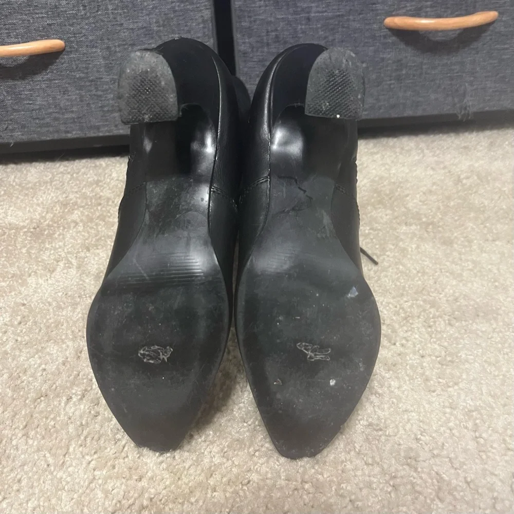 Pinup Couture Victorian Style Boots - Picture 4 of 4